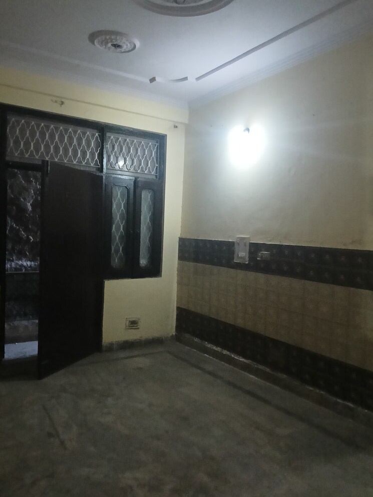 Room, shalimar-apartments-shalimar-garden 2 Bedroom 950 Sq.Ft. Builder Floor In Shalimar Garden Ghaziabad 8199201