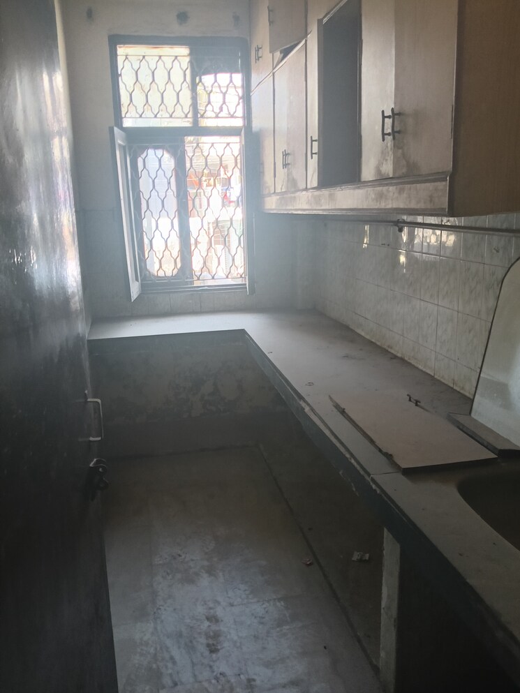 Kitchen, shalimar-apartments-shalimar-garden 2 Bedroom 950 Sq.Ft. Builder Floor In Shalimar Garden Ghaziabad 8199201