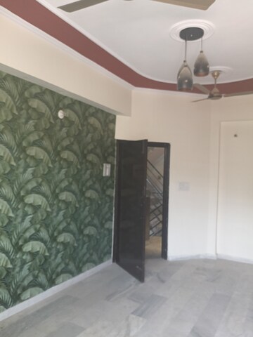 Furnished Amenities in 2 BHK Builder Floor at Shalimar Apartments Shalimar Garden, Shalimar Garden – for Sale