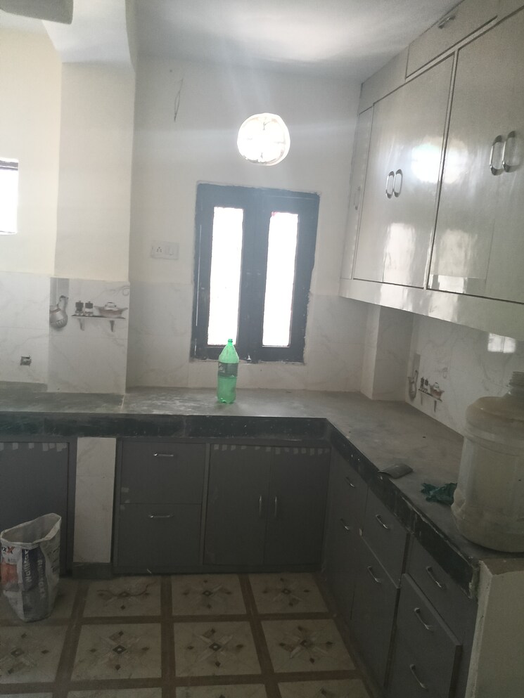 Kitchen, shalimar-apartments-shalimar-garden 2 Bedroom 900 Sq.Ft. Builder Floor In Shalimar Garden Ghaziabad 8199221