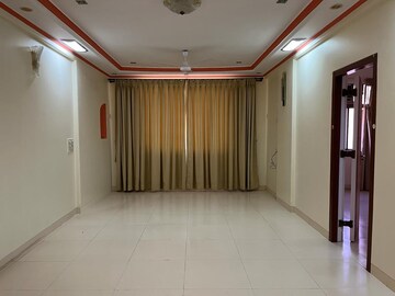 Building Lobby in 4 BHK Apartment at Cumballa Crest, Peddar Road – for Rent