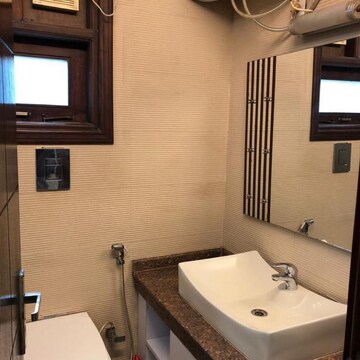 Bathroom in 3 BHK Builder Floor at Greater Kailash I – for Rent