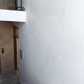 Room in 3 BHK Apartment at GHB Splande, High Ground – for Rent