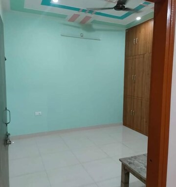 Room in 1 BHK Villa at Jankipuram – for Rent