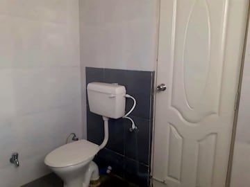 Master Bedroom in 2 BHK Apartment at Omega Green Park, Faizabad Road – for Rent