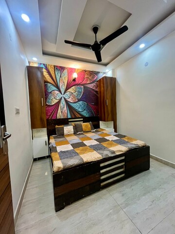 Bedroom in 2 BHK Builder Floor at Dwarka Mor – for Rent