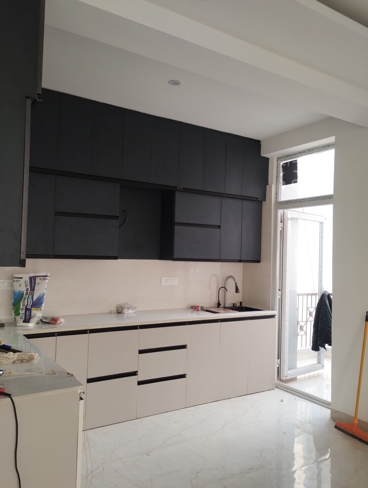 undefined, vaish-chs 3 Bedroom 1650 Sq.Ft. Apartment In Sector 45 Faridabad 8199612