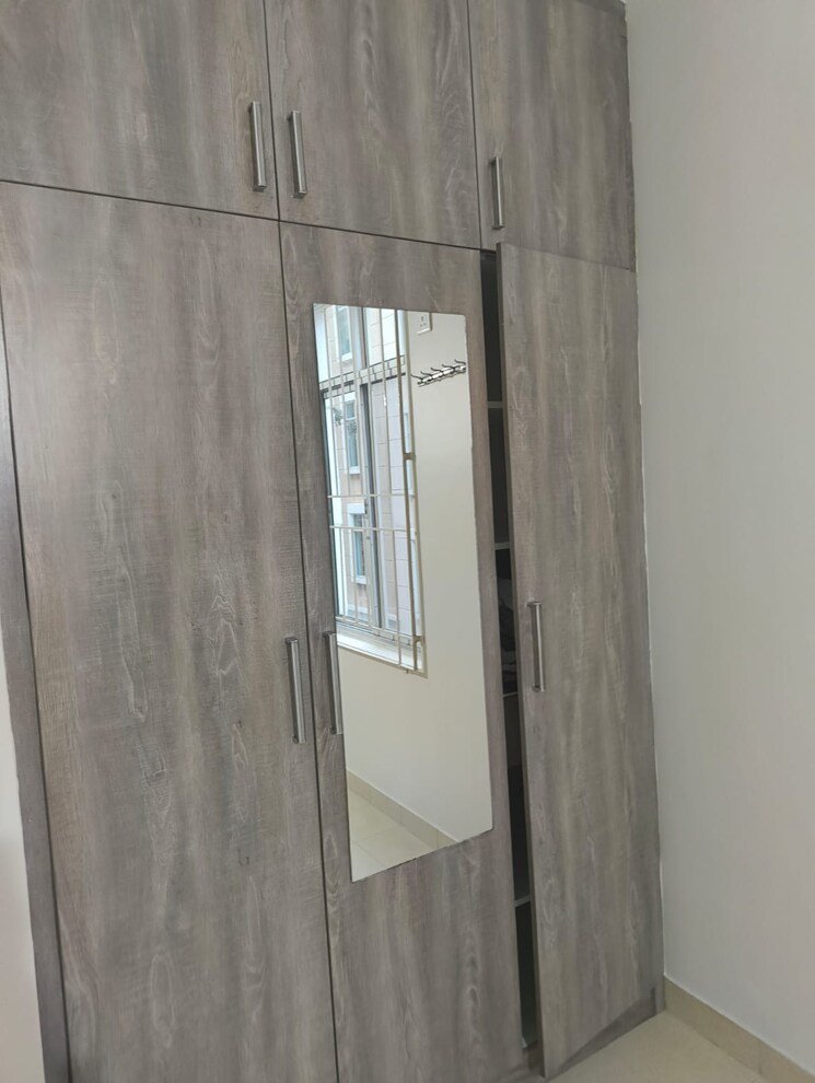 Bathroom, brigade-meadows 3 Bedroom 1150 Sq.Ft. Apartment In Kanakapura Road Bangalore 8199647