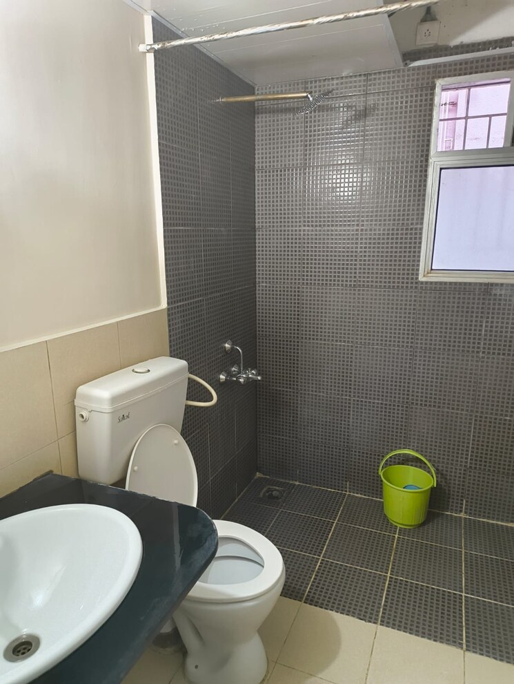 Bathroom, brigade-meadows 3 Bedroom 1150 Sq.Ft. Apartment In Kanakapura Road Bangalore 8199647