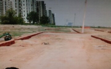 Plot For Sale in Sector 144