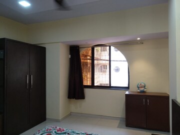 Bedroom in 2 BHK Apartment at Green Fields Apartment, Andheri East – for Rent