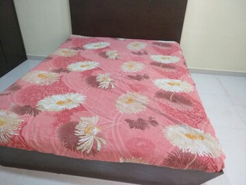 Bedroom in 2 BHK Apartment at Green Fields Apartment, Andheri East – for Rent