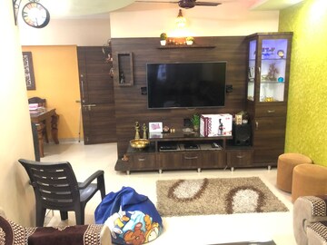Bedroom in 2 BHK Apartment at Triveni Vasant Vihar CHS, Vasant Vihar – for Rent