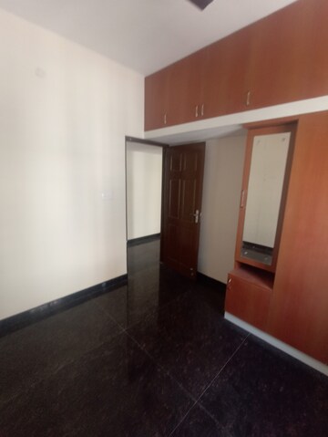 Room in 2 BHK Builder Floor at Muneshwara Nagar – for Rent
