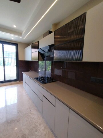 Kitchen in 4 BHK Builder Floor at Dlf Phase I – for Sale