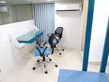 Team Area in  Office Space at Om Heera Panna Mall, Andheri West – for Rent
