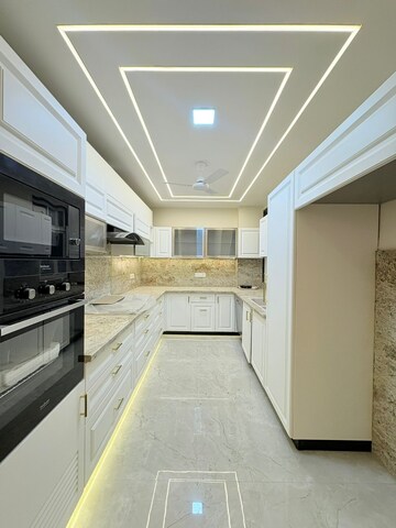 Kitchen in 4 BHK Builder Floor at Ansal Versalia Avante, Sector 67a – for Sale