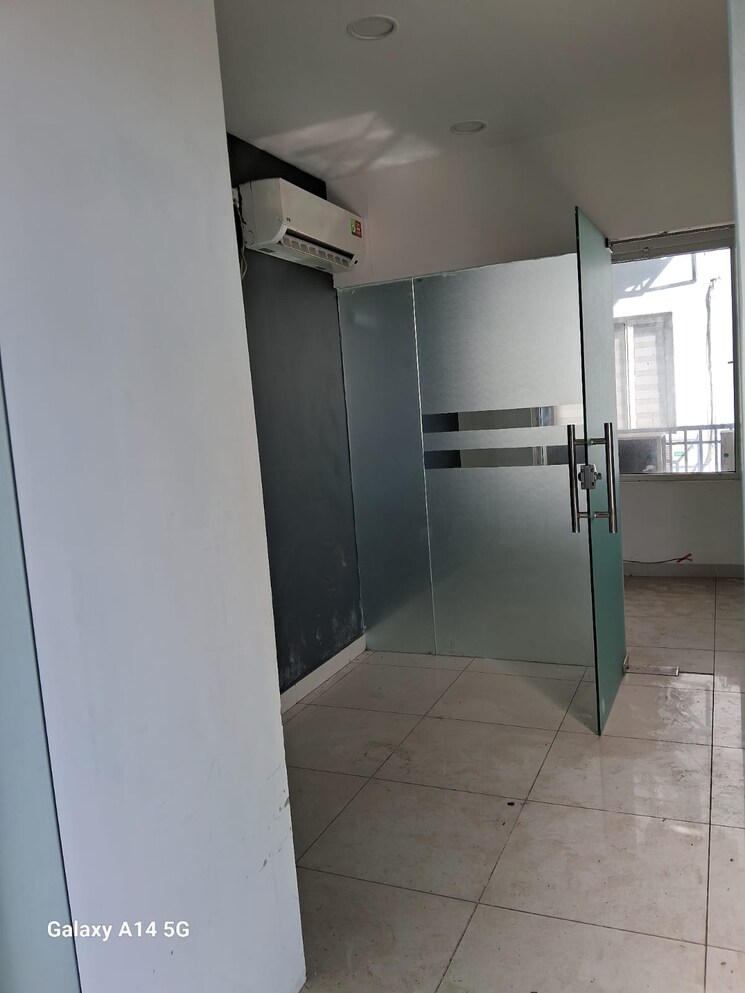 Floor Plan, motiaz-royal-citi Commercial Shop 346 Sq.Ft. In Ambala Highway Zirakpur 8199926