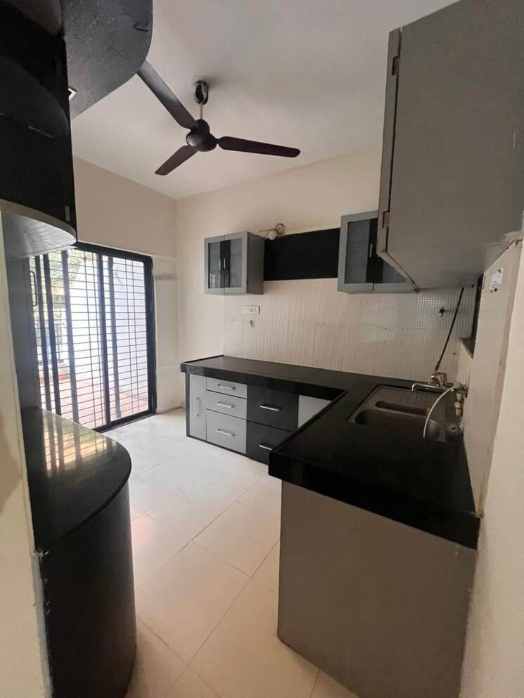 Kitchen, kumar-periwinkle 2 Bedroom 779 Sq.Ft. Apartment In Kharadi Pune 8200027