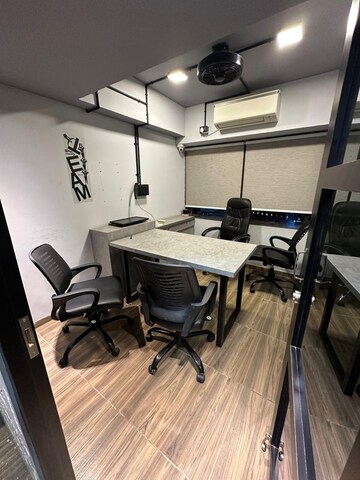  Office Space For Rent in Thaltej