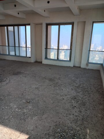 Room in 4 BHK Apartment at Waterfront Heights, Colaba – for Sale