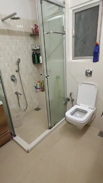 Bathroom in 2 BHK Apartment at Mistry Court, Churchgate – for Rent