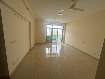 Room in 3 BHK Apartment at Conscient Heritage One, Sector 62 – for Rent