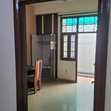 Room in 2.5 BHK Builder Floor at Bhavya Apartments Vaishali, Vaishali Sector 4 – for Rent