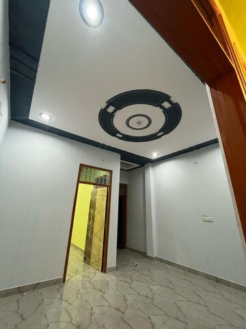 Furnished Amenities in 2 BHK Independent House at Jankipuram Extension – for Sale