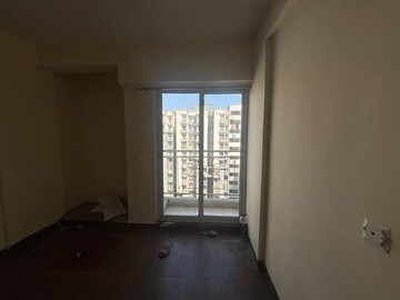 Room in 1 BHK Apartment at Aditya Urban Homes, Shahpur Bamheta – for Rent