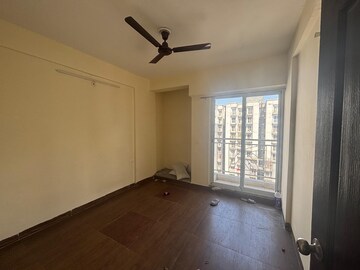 Room in 1 BHK Apartment at Aditya Urban Homes, Shahpur Bamheta – for Rent