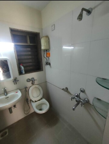 Master Bedroom in 2 BHK Apartment at Sadguru Complex I, Goregaon East – for Rent