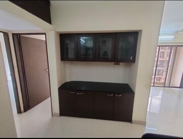 Furnished Amenities in 2 BHK Apartment at Sadguru Complex I, Goregaon East – for Rent