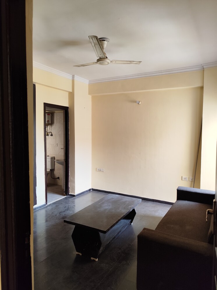 Bedroom, aims-golf-city 2 Bedroom 950 Sq.Ft. Apartment In Sector 75 Noida 8200489