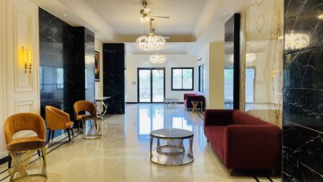 Team Area in 3 BHK Apartment at Vardhman Empire Estate, Mahapura – for Sale