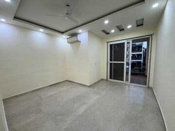 Room in 2 BHK Builder Floor at Lajpat Nagar ii – for Rent