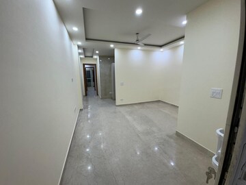 Room in 2 BHK Builder Floor at Lajpat Nagar ii – for Rent