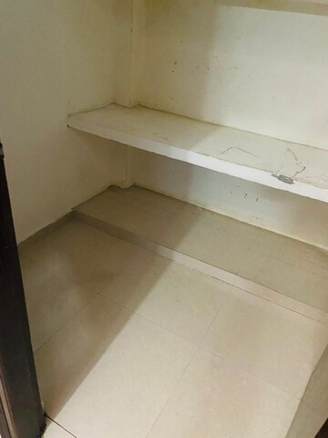 Room in 3 BHK Independent House at Gomti Nagar – for Rent