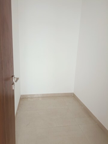 Room in 6+ BHK Apartment at Piramal Revanta, Mulund West – for Sale