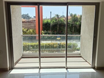Balcony in 6+ BHK Apartment at Piramal Revanta, Mulund West – for Sale