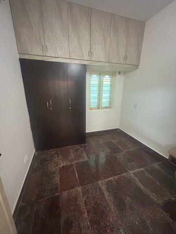 Room in 2.5 BHK Independent House at Sarjapur Road – for Rent