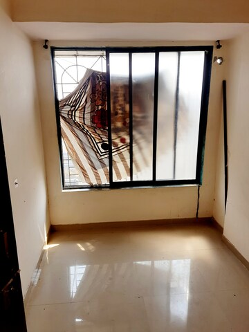 Furnished Amenities in 1 BHK Apartment at Siddhivinayak CHS Sion, Sion – for Rent