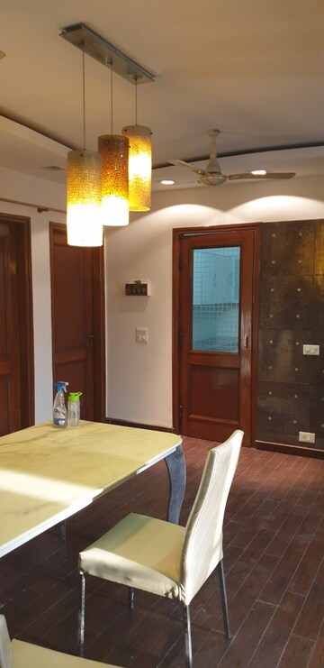 3 BHK Builder Floor For Rent in Jangpura
