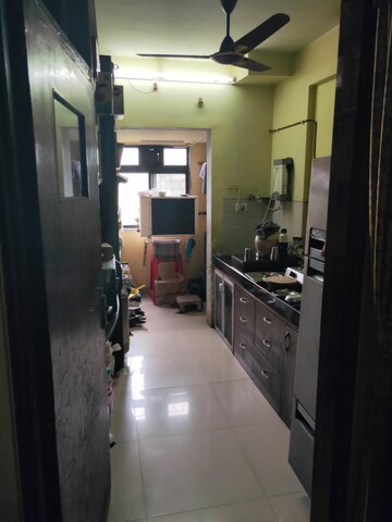 Parking in 1 BHK Apartment at Suncity Complex, Powai – for Rent