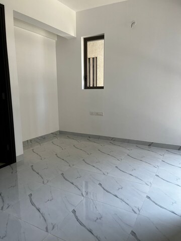 Master Bedroom in 1 BHK Apartment at Lodha Amara, Kolshet Road – for Rent