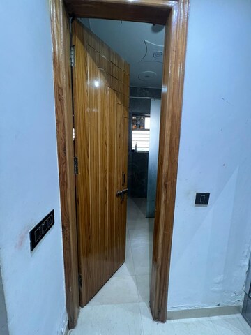 Building Lobby in 3 BHK Apartment at Tata La Vida, Sector 113 – for Rent