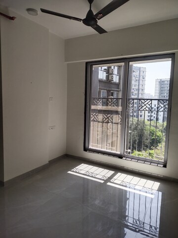 Room in 1 BHK Apartment at Vaibhavlaxmi East Syde, Ghatkopar East – for Rent