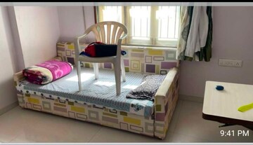 Bedroom in 2 BHK Apartment at Vastrapur – for Rent