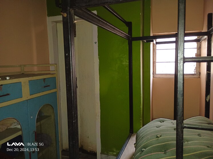 Room, beltola 3.5 Bedroom 1600 Sq.Ft. Apartment In Beltola Guwahati 8200979