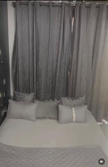 Bedroom in 3 BHK Apartment at Chembur – for Rent